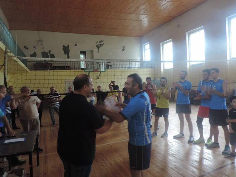 მუნიციპალური პირველობა გაიმართა ფრენბურთში